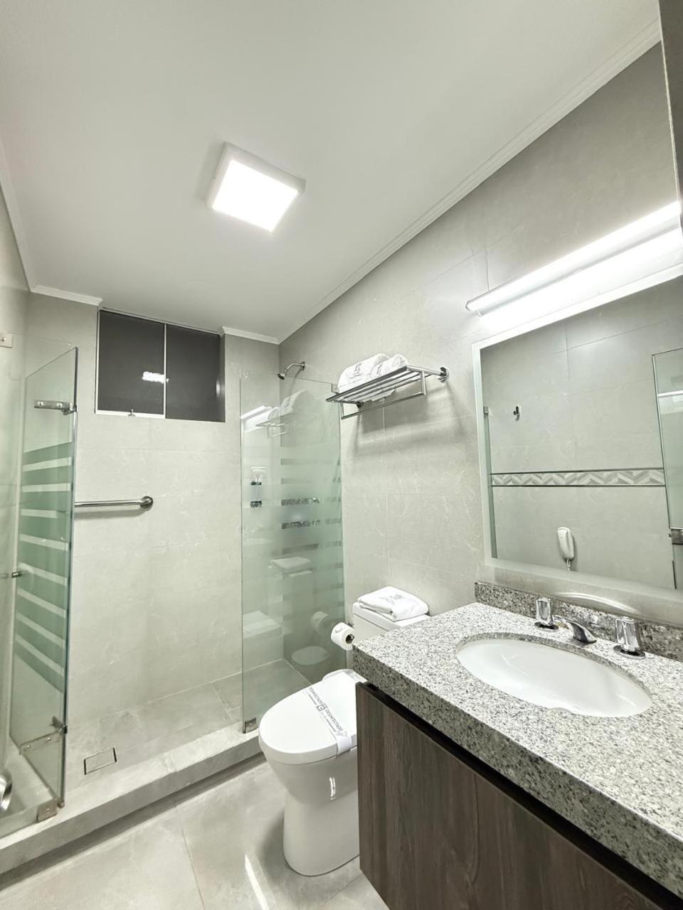 Gran Hotel Continental Cajamarca Buitenkant foto